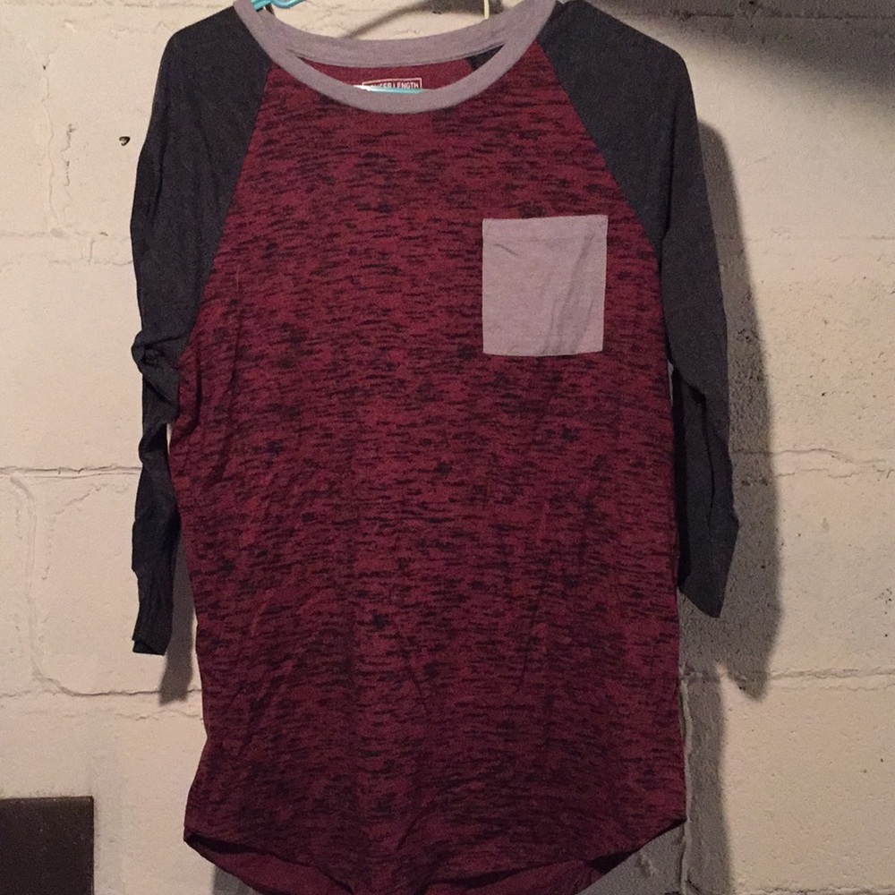 Don’t miss out! Men’s Carbon 3/4 length shirt